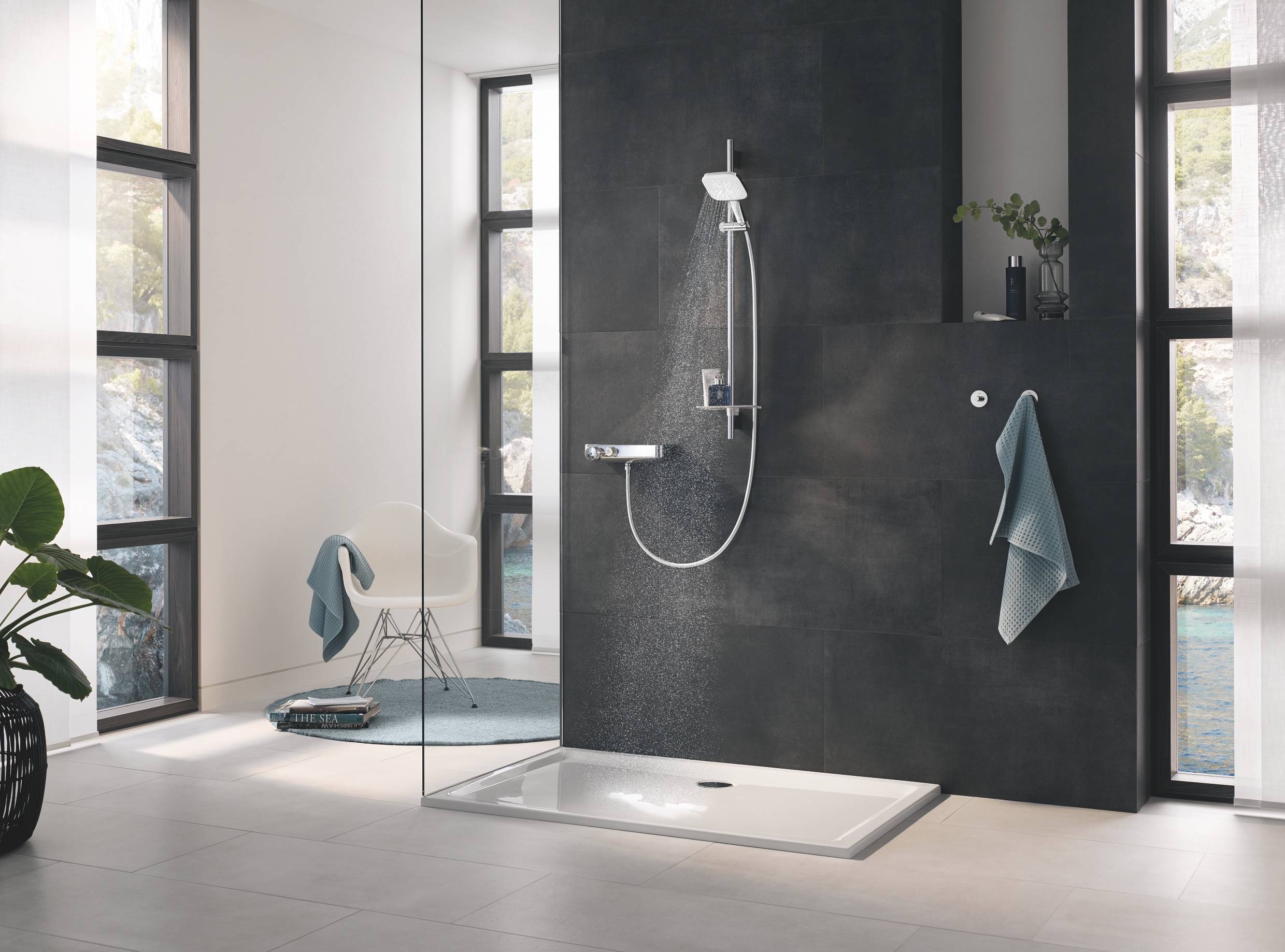 26586LS0 Rainshower SmartActive 130 Душевой гарнитур III, душевая штанга 900 мм, шланг 1750 мм, полочка, белая луна, фото 4
