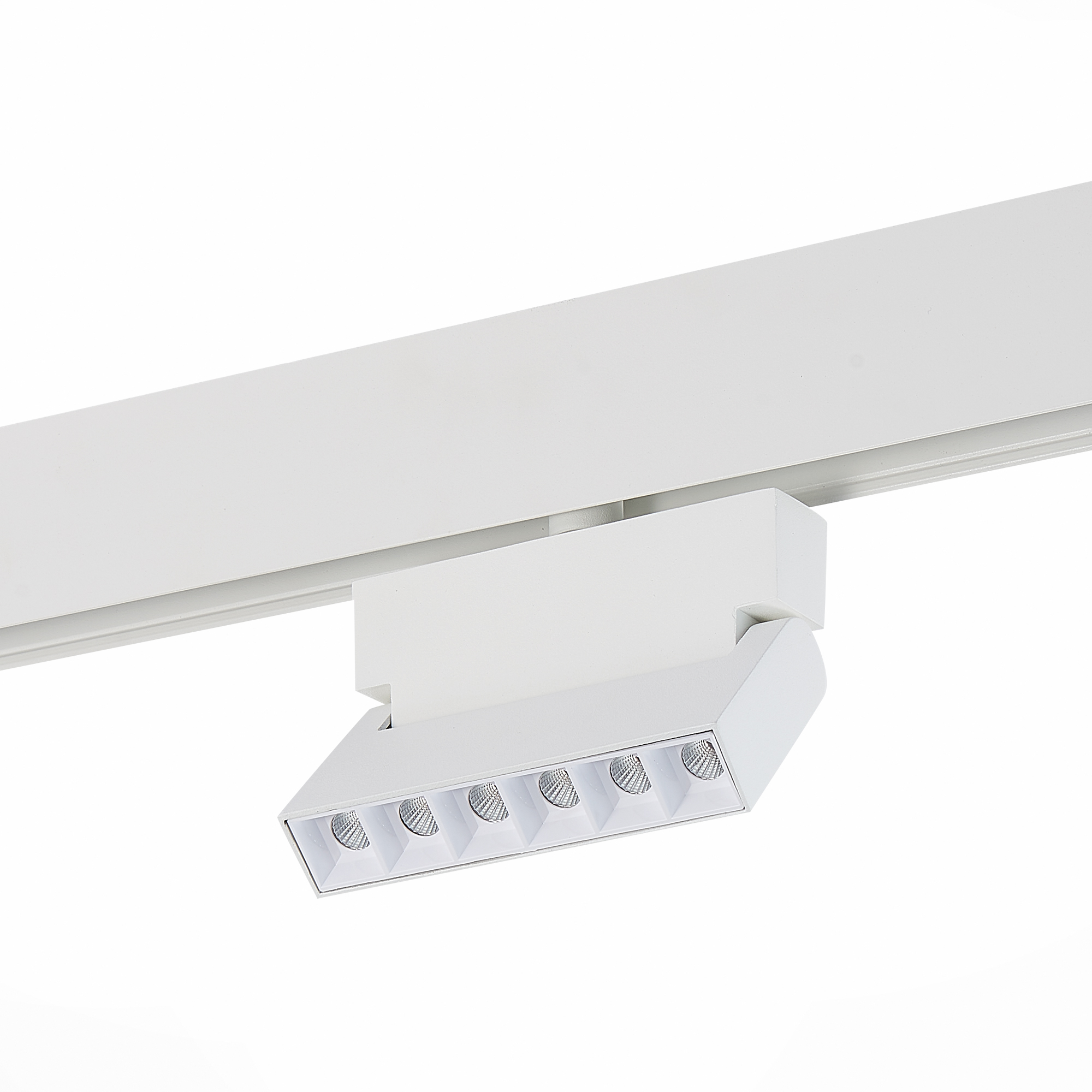 ST362.536.06 Магнитный трековый светильник белый LED 1*6W 3000K 532Lm Ra>80 36° IP20 L120xW22xH134 4 СКАЙЛАЙН 48V, фото 2