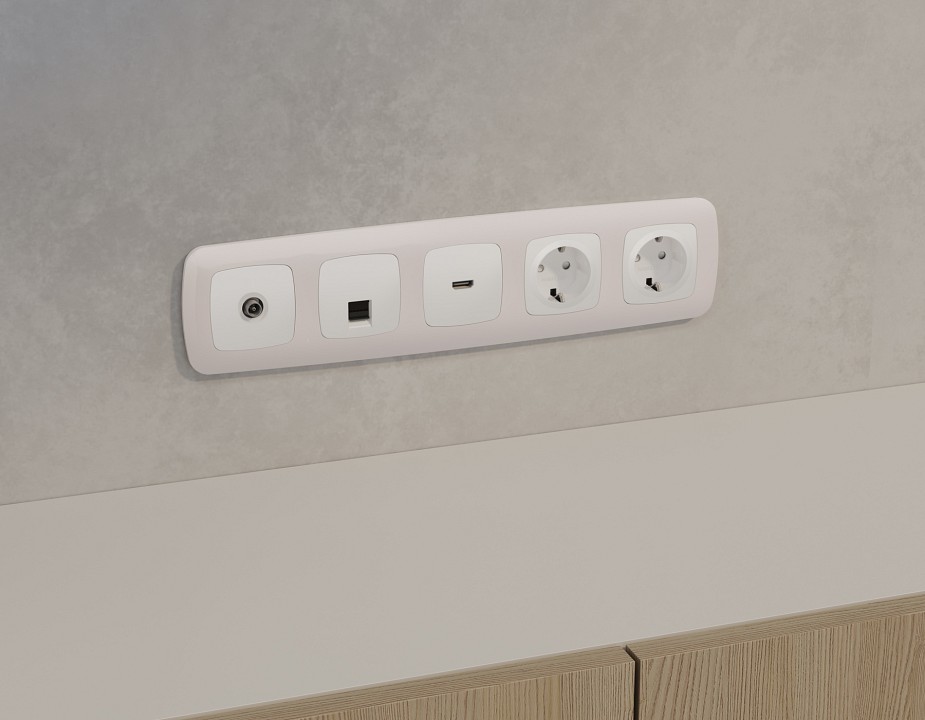 Розетка Ethernet RJ-45 и со шторками, без рамки Ambrella Volt OMEGA MO132005, фото 2