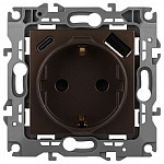 Розетка с заземлением и со шторкой и 2хUSB, без рамки Эра Эра 12 12-4108-13, фото 1